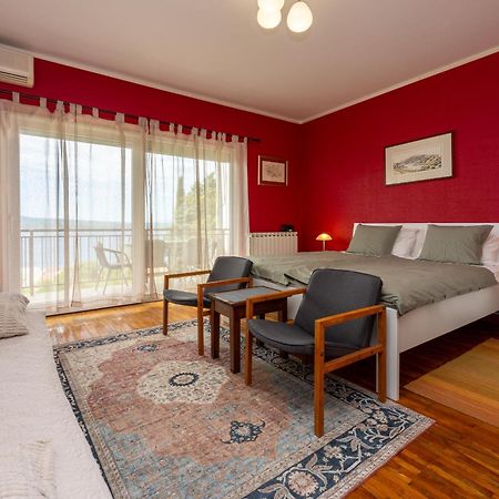 Nella. Appartement Crikvenica Buitenkant foto